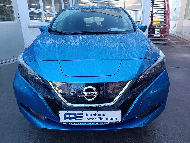 Nissan Leaf 40 kW/h ACENTA Winter AVM